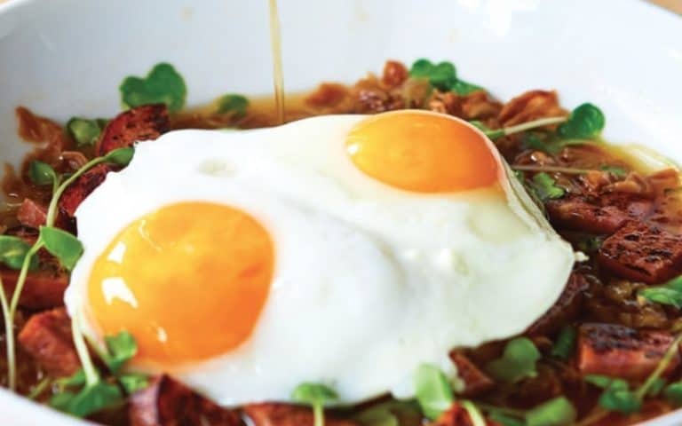 24 Restaurants That Serve the Best Breakfast in Oahu (2026) 24 Restaurants That Serve the Best Breakfast in Oahu (2026)